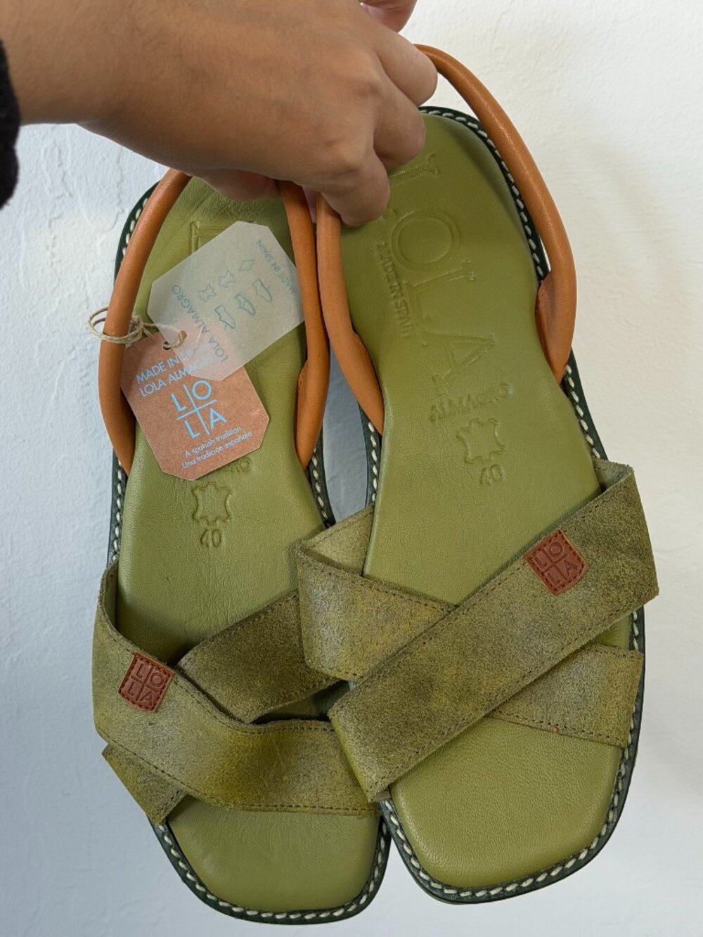 Lola Almagro Made in Spain Suede Crossover Slingback Sandals Size 40 NWT Olive G